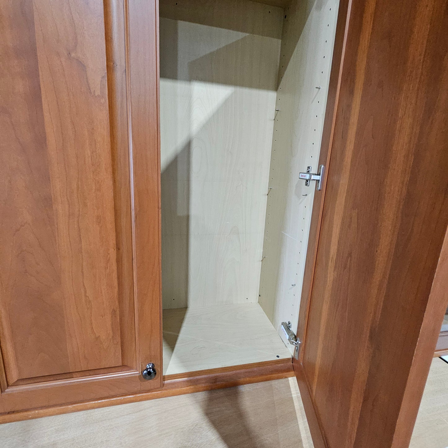 19 Piece Cabinet Set