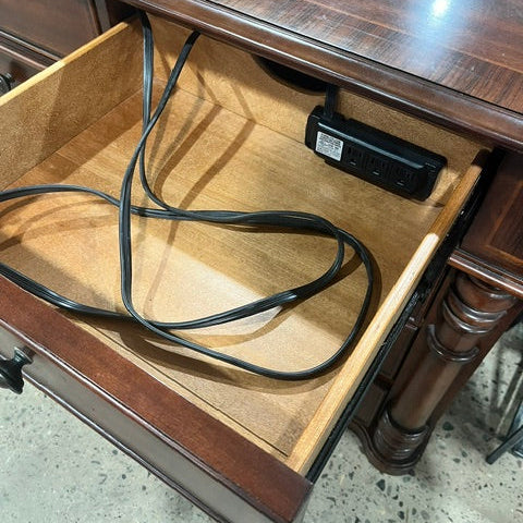 Mahogany Bachelor's Chest