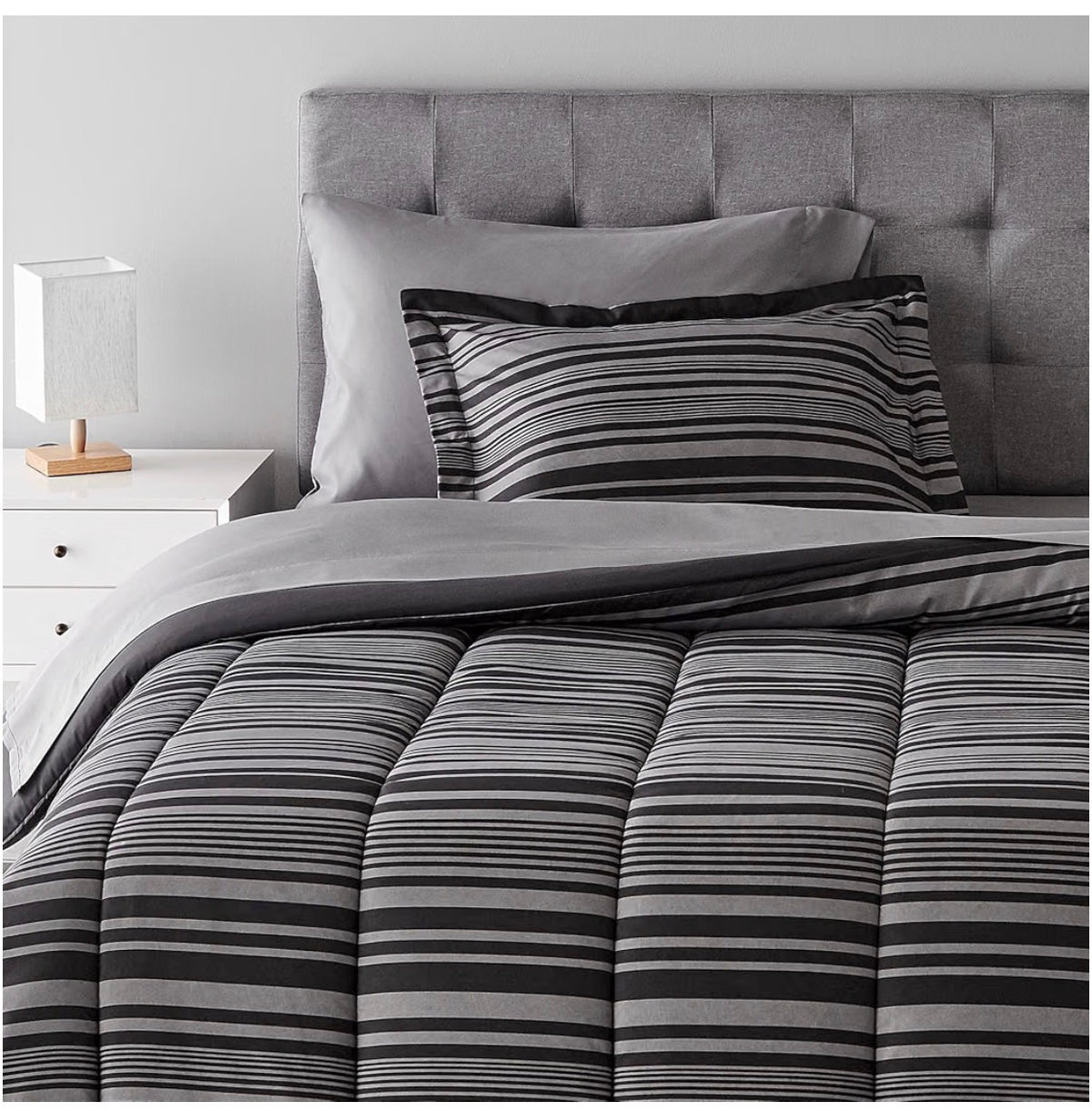 Amazon Basics 5 Piece Lightweight Microfiber Comforter Set with Sheets, Bed in a Bag, Gray Calvin Striped Bedding Twin/Twin XL (New in Box)