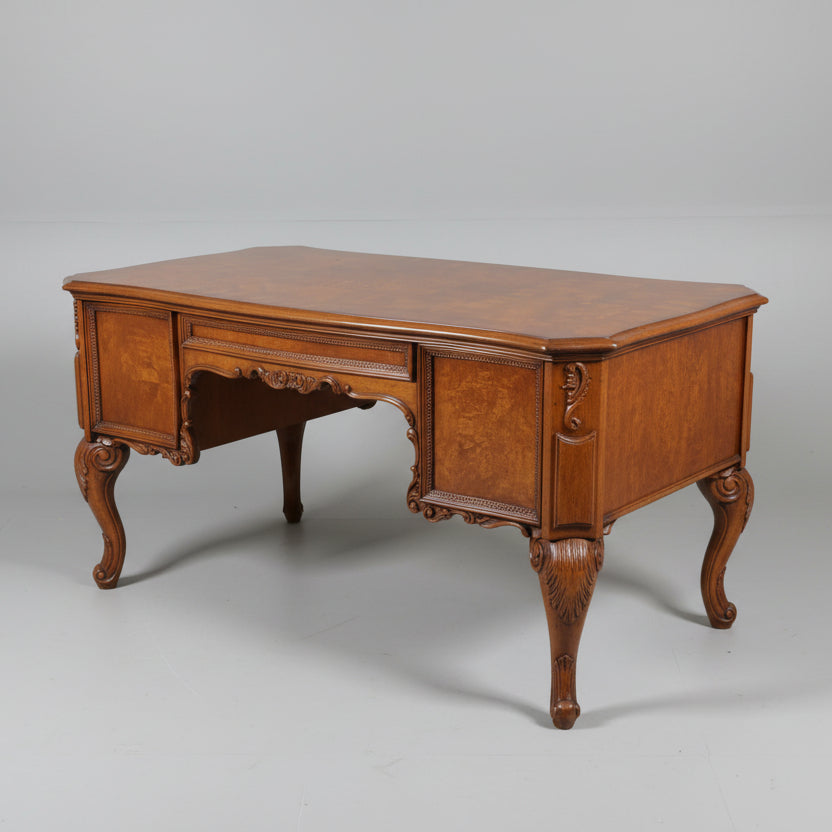 Aico Michael Amini Desk