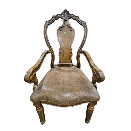 Pulaski Furniture San Mateo Carved Back Arm Chair
