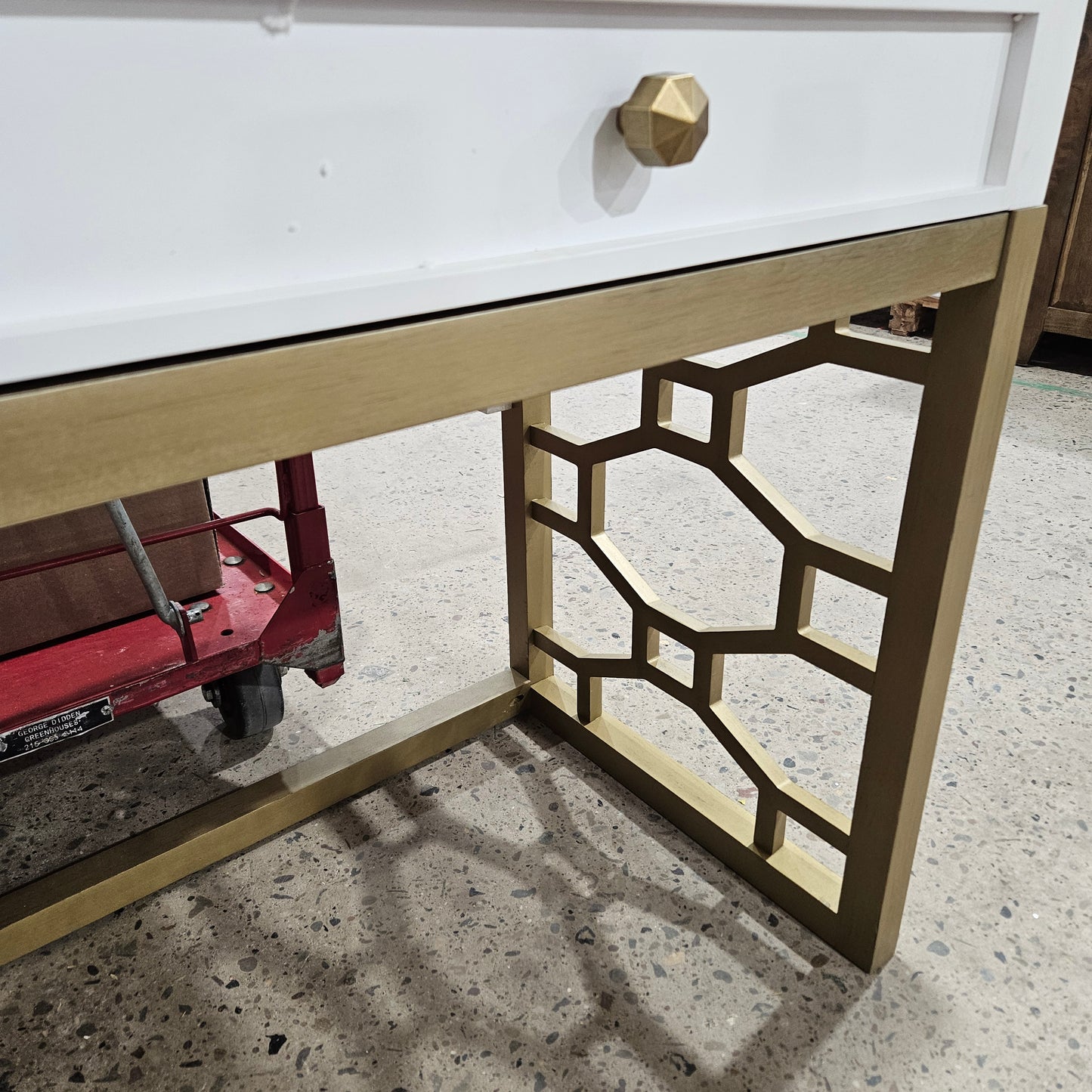 Chelsea By Rr Desk Vanity