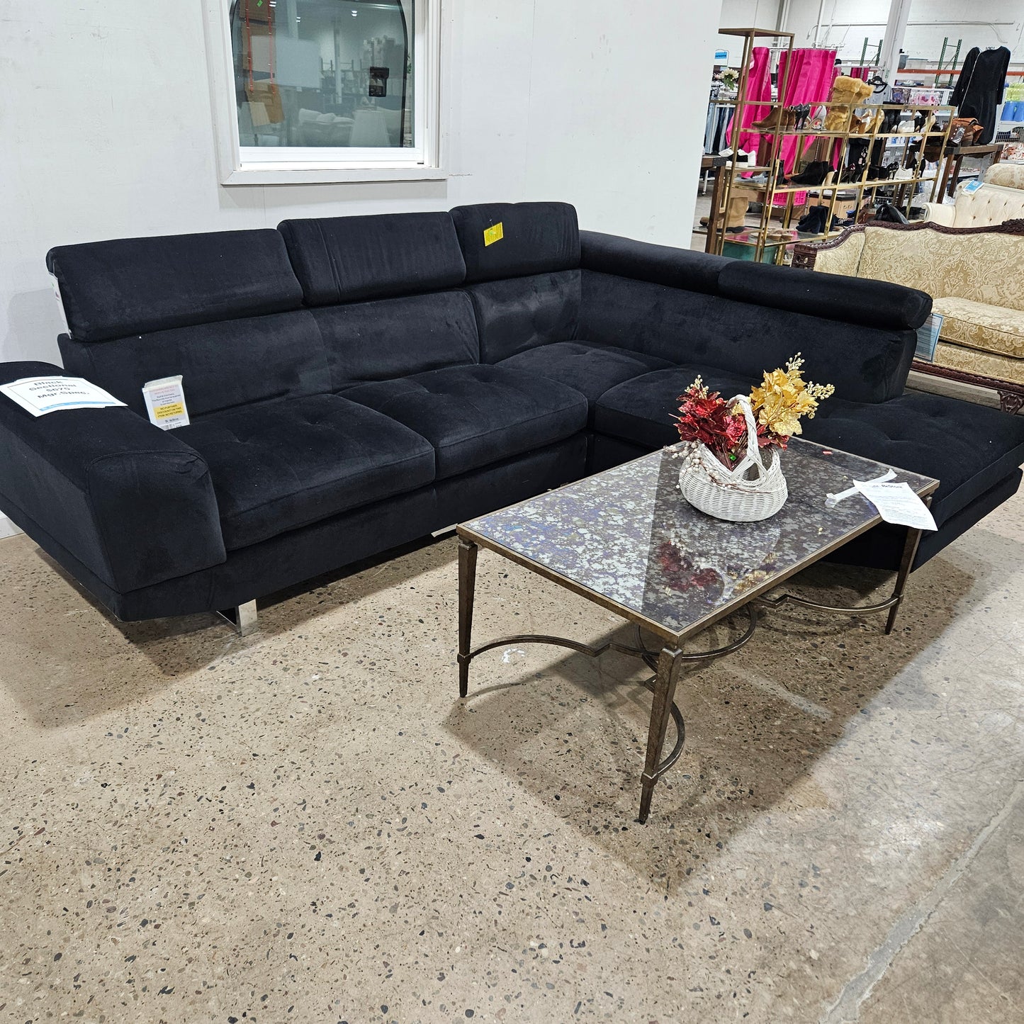 Furniture of America Berguin Fabric Right Facing Sectional