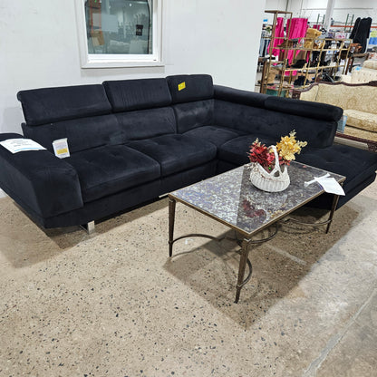 Furniture of America Berguin Fabric Right Facing Sectional