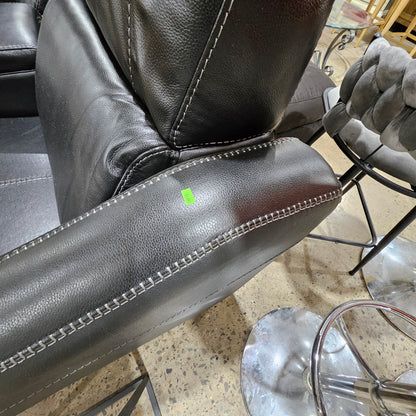 Giorno Leather Power Loveseat