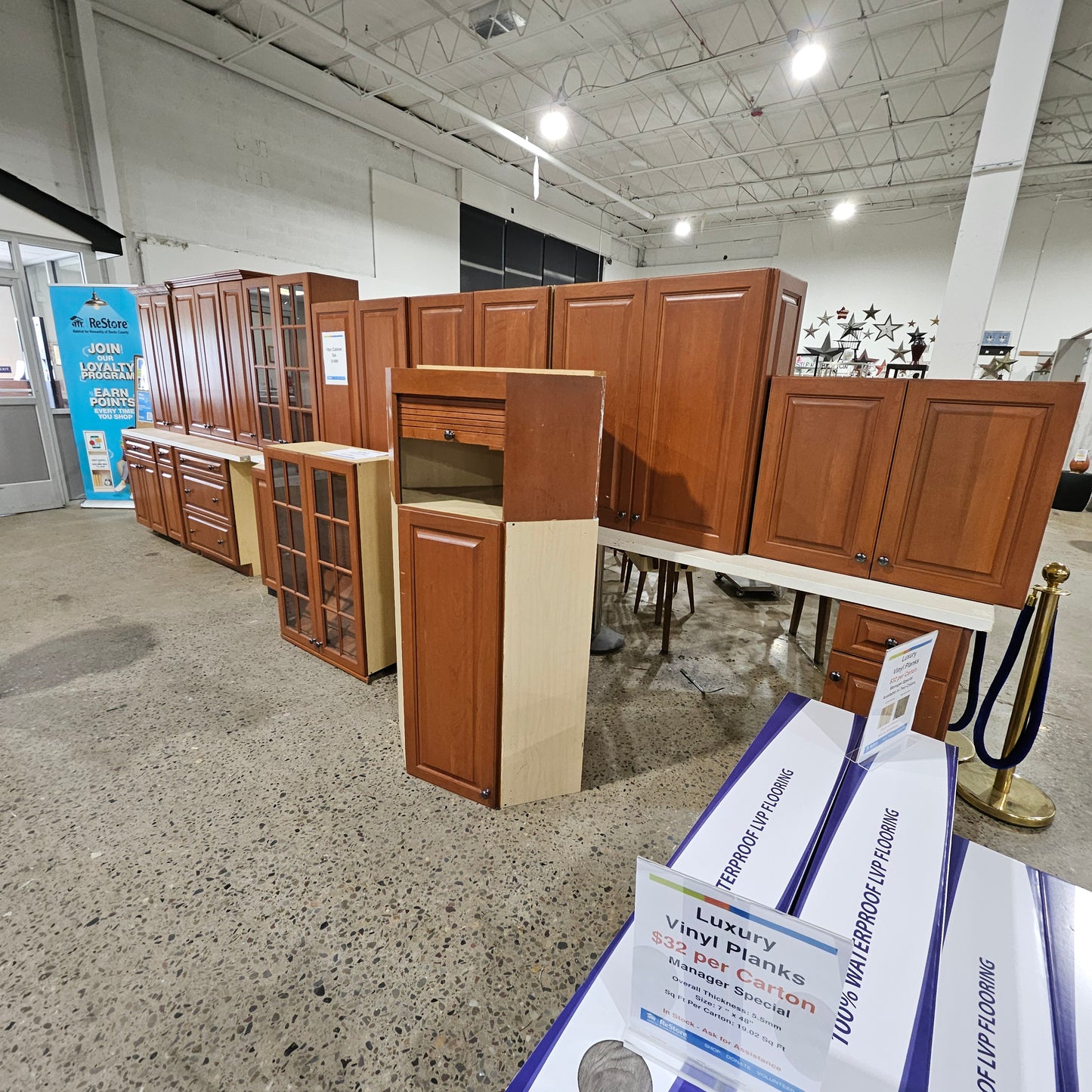 19 Piece Cabinet Set