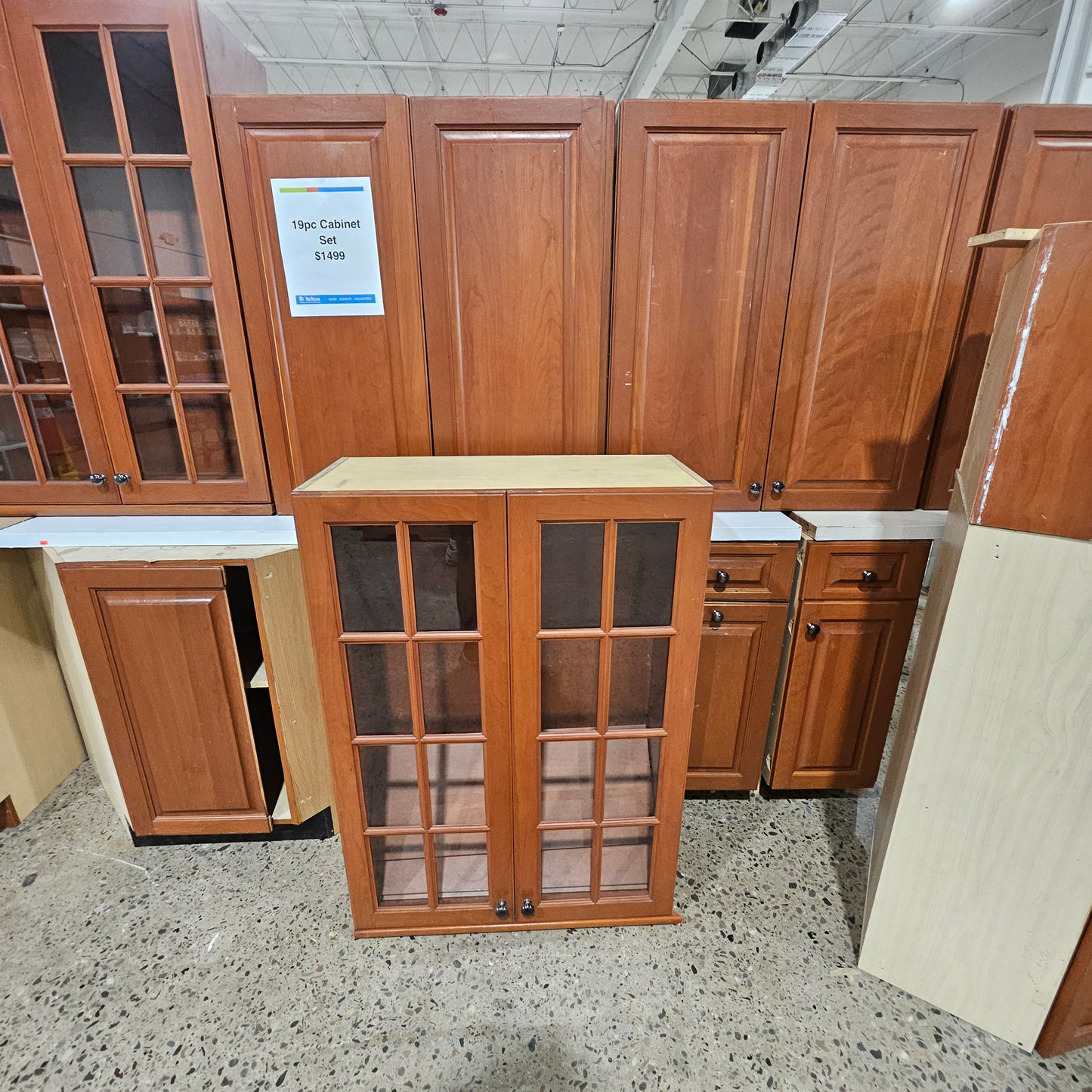 19 Piece Cabinet Set