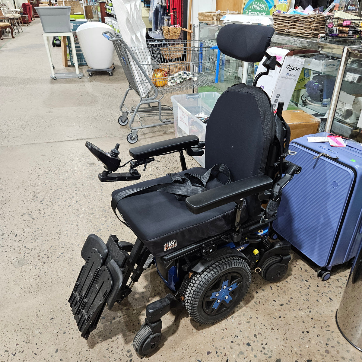 Quantum Edge 3 Power Chair