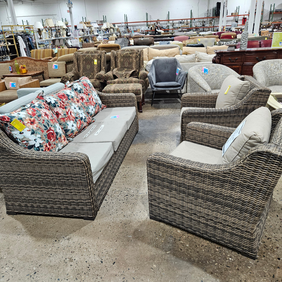 Better Homes and Gardens Hawthorne Park 3-Piece Sofa Outdoor Seating Set