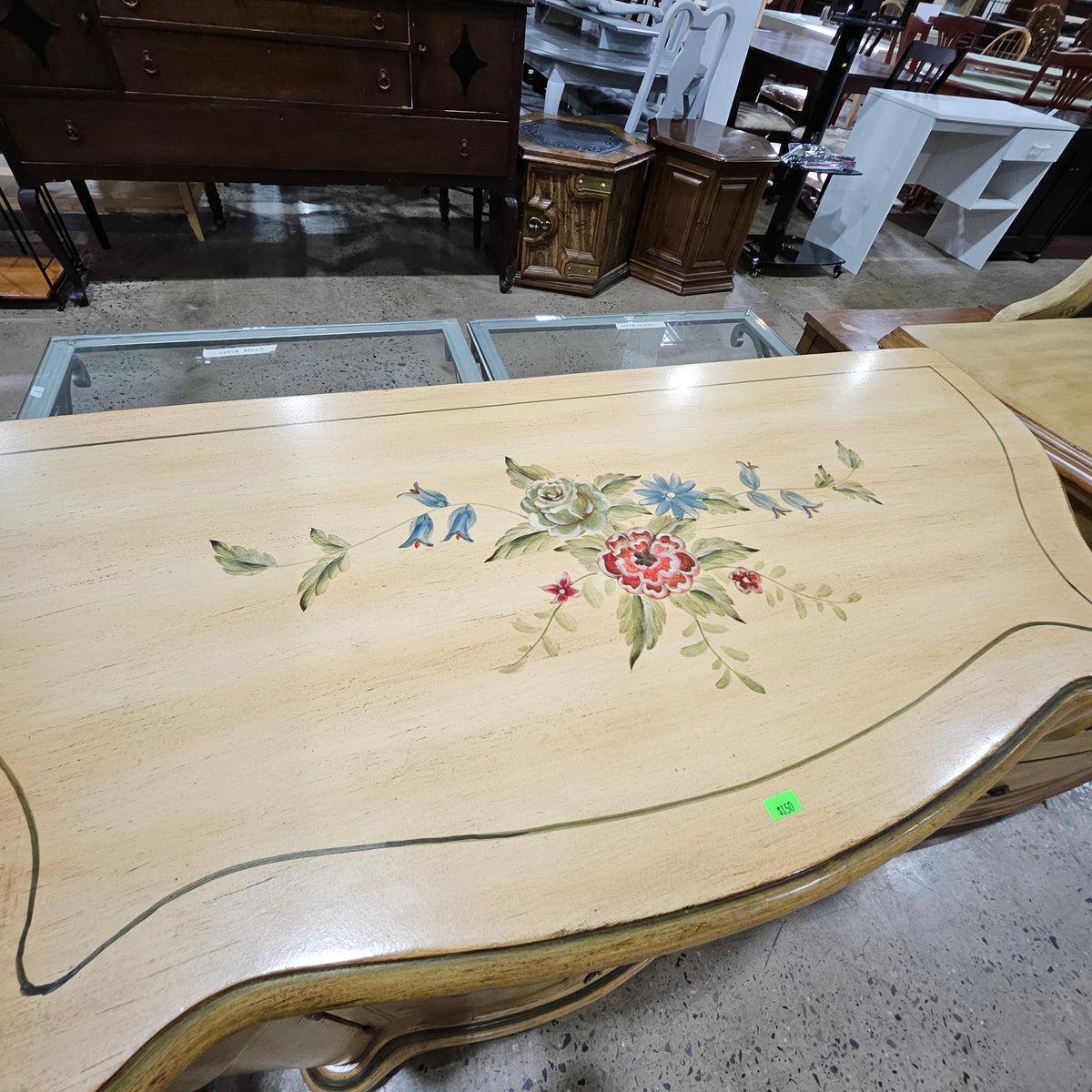 (New) Foreign-Style Console Cabinet