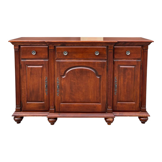 21st Century Nichols & Stone Traditional Maple Country Estates Credenza