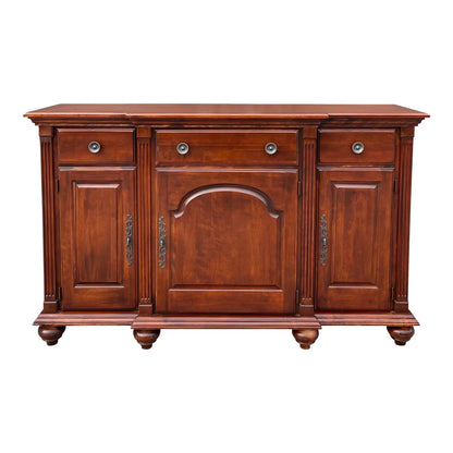 21st Century Nichols & Stone Traditional Maple Country Estates Credenza