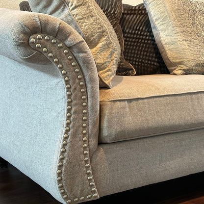 Fabrique Par Loveseat