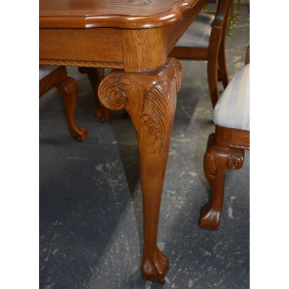 Broyhill Wood Dining Table Set