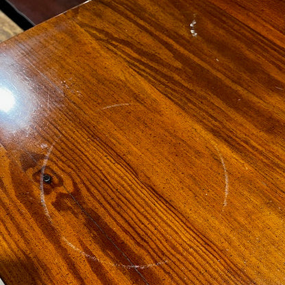 Link-Taylor Colonial Pine 8-Drawer Dresser