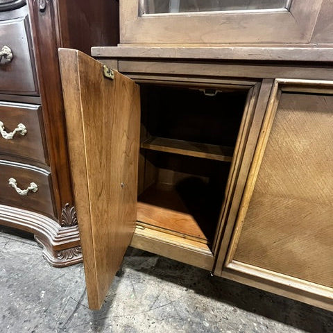 Mid Century Modern Wooden Display Cabinet