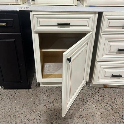 21-Piece Set Kitchen Cabinets