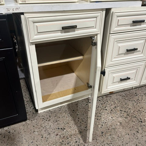 21-Piece Set Kitchen Cabinets