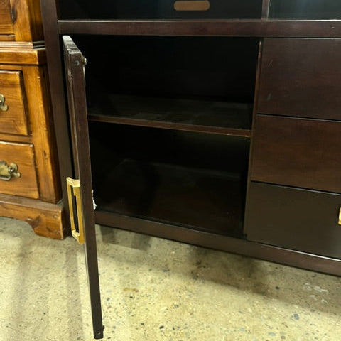 Raymour & Flanigan Artisan Sideboard Buffet