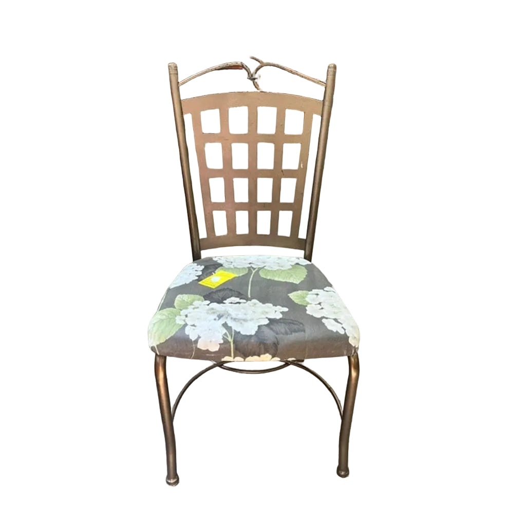 Dining Set with Four Iron Chairs