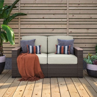 Homestyle's Palm Springs Loveseat
