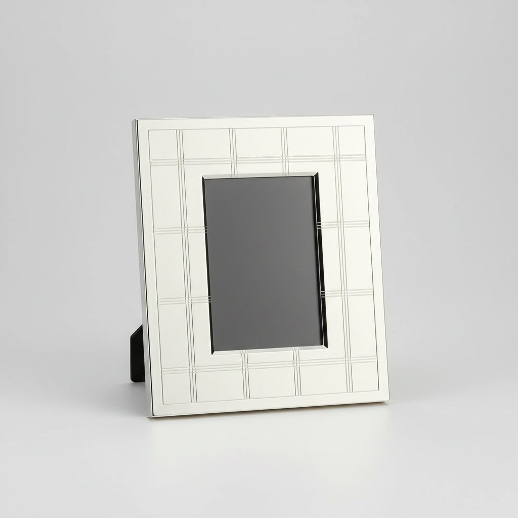 Ralph Lauren Fenimore Chandler Silver Color Picture Frame