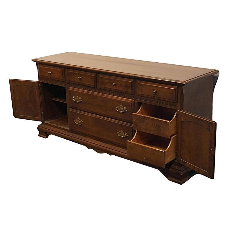 Ethan Allen Classic Manor Solid Maple Triple Door Dresser