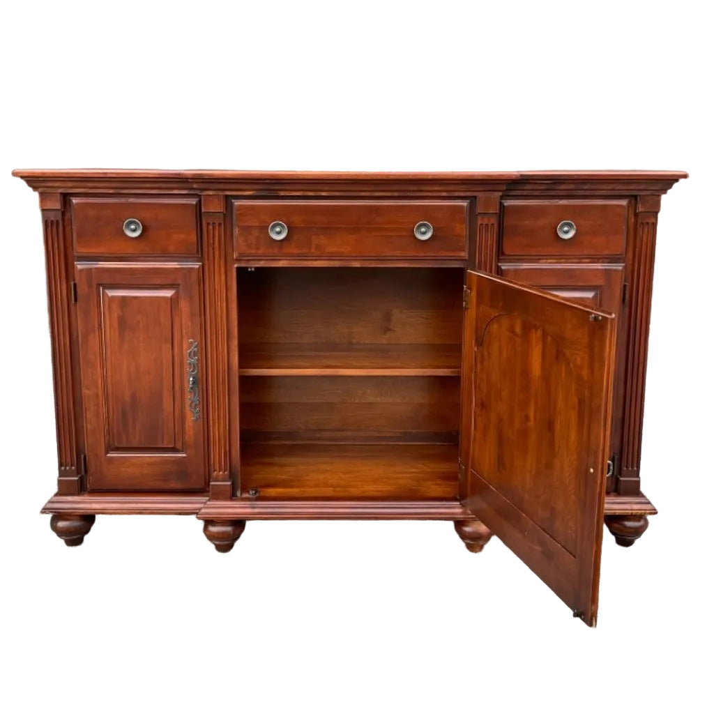 21st Century Nichols & Stone Traditional Maple Country Estates Credenza