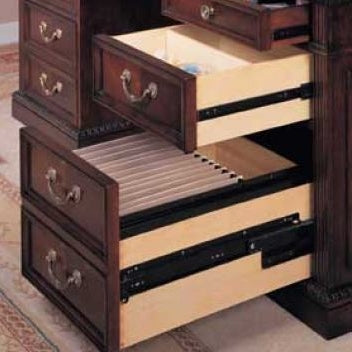 Wynwood Wellington Executive Desk