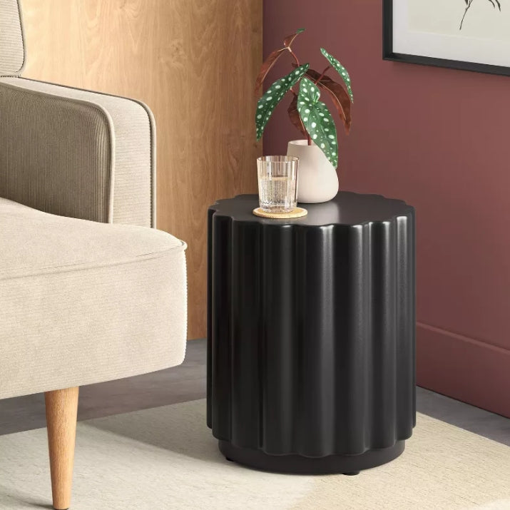 Scalloped Round Side Table Black