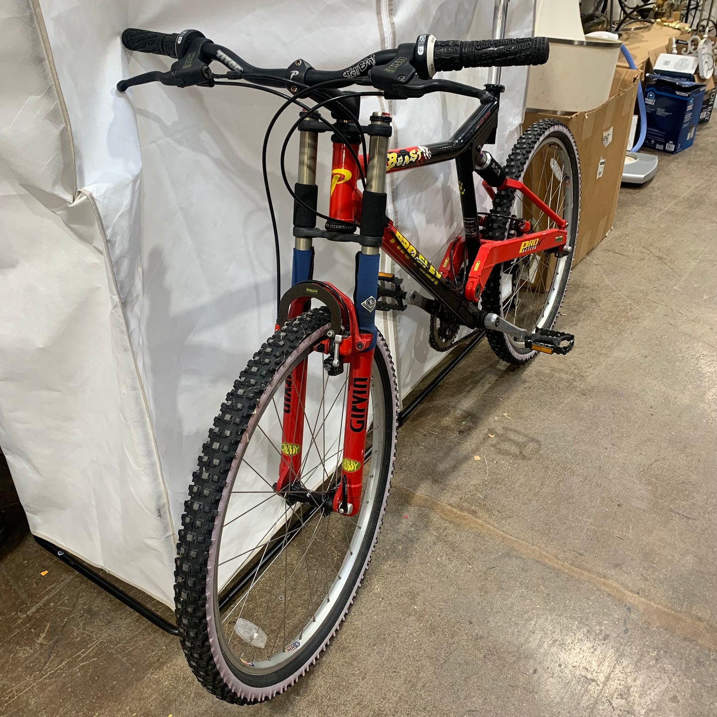 Pro-Flex Beast Mountain Bike