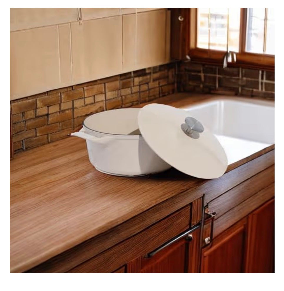 Made In Cookware 5.5 Dutch (Linen) Cast Iron Professional Cookware