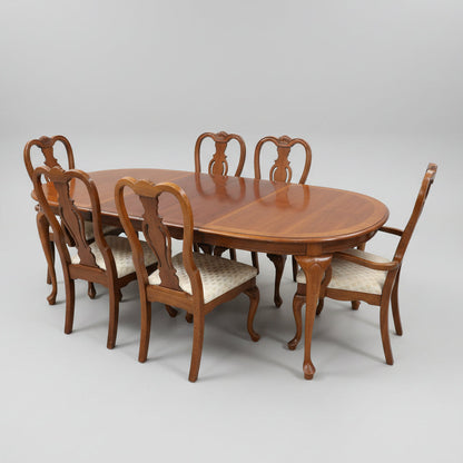 Queen Anne Cherry Dining Set