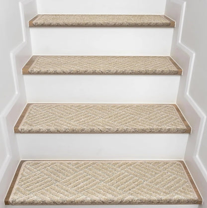 (New) Bullnose Carpet Non Slip Stair Treads, Stair Step Rugs (Set of 15)