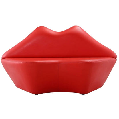 Kiss Loveseat