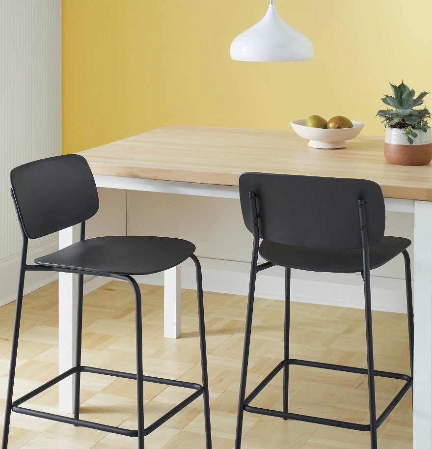 Set of 2-24 Inch Molded Plastic with Metal Base Counter Height Barstools with Footrest (Black) (New in Box; needs to be assembled)