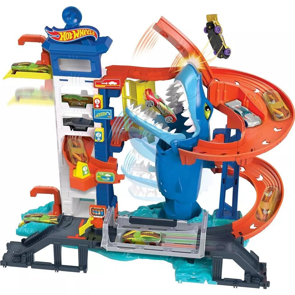 Hot Wheels City Attacking Shark Escape Playset with 1 Toy Car in 1:64 Scale