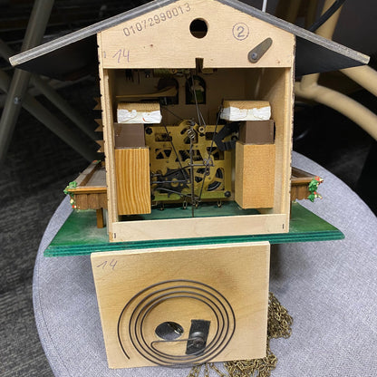 Edelweiss Der Fröhliche Wanderer Romance Cuckoo Clock Swiss Musical Movement