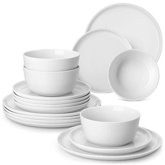 (New in Box) Lexi 18 Piece Dinnerware Set
