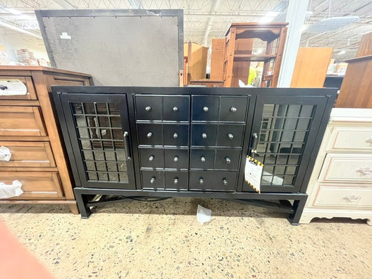 Legacy Classic Breckenridge Sideboard