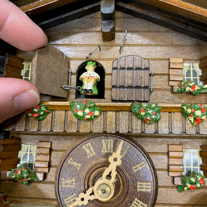 Edelweiss Der Fröhliche Wanderer Romance Cuckoo Clock Swiss Musical Movement