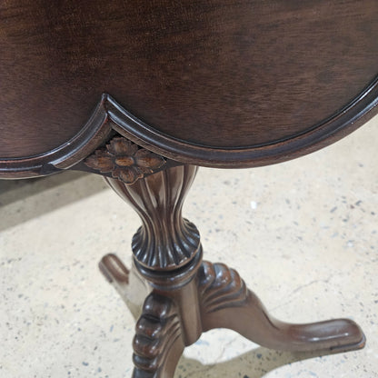 Mahogany Pie Crust Tilt Top Table
