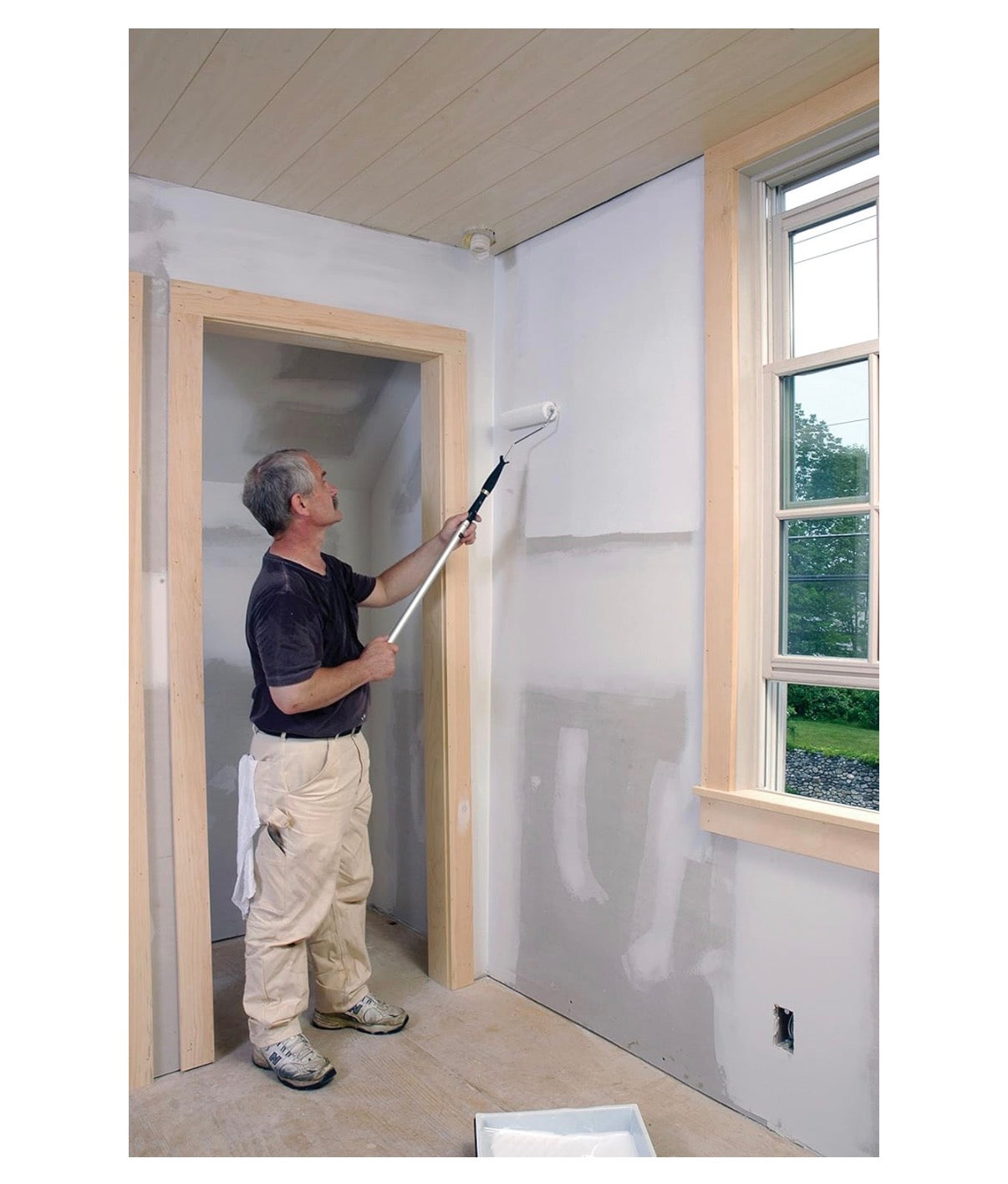 Zinsser Perma-White Mold & Mildew Proof Interior Paint, Quart, Eggshell White (New)