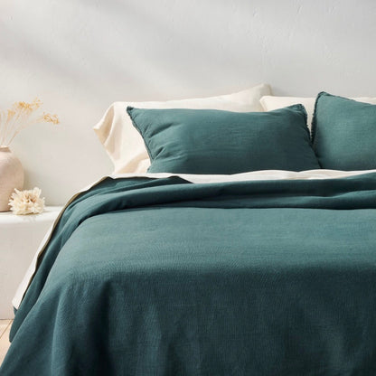 King/California King Heavyweight Linen Blend Comforter & Shame Set Dark Teal Blue - Casaluna Woven Rayon, Zipper Closure (New in Package)