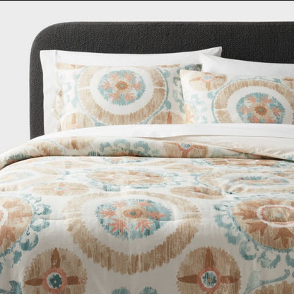 Threshold Suzani Ivory Full Queen Comforter Set