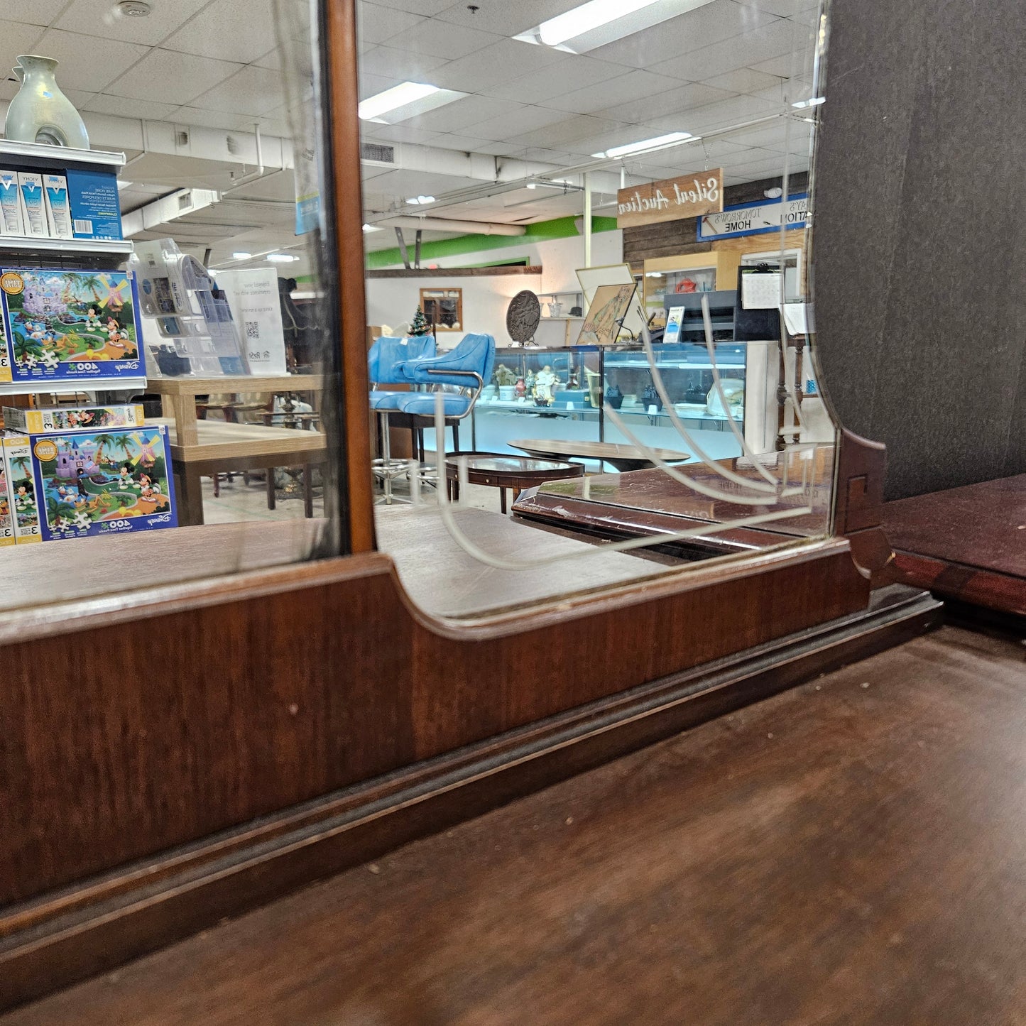 Vintage Dresser with Cut Detailing in Mirror