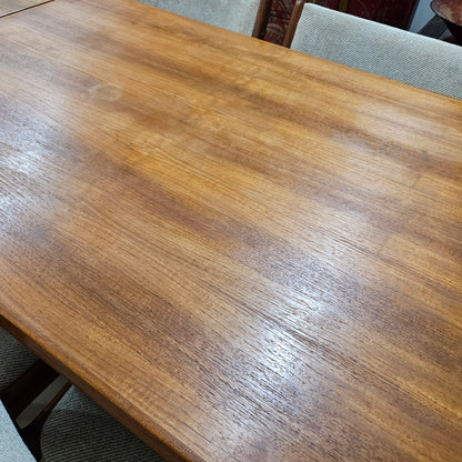 Vintage Teak Table w/Hidden Leaves and 4 Chairs