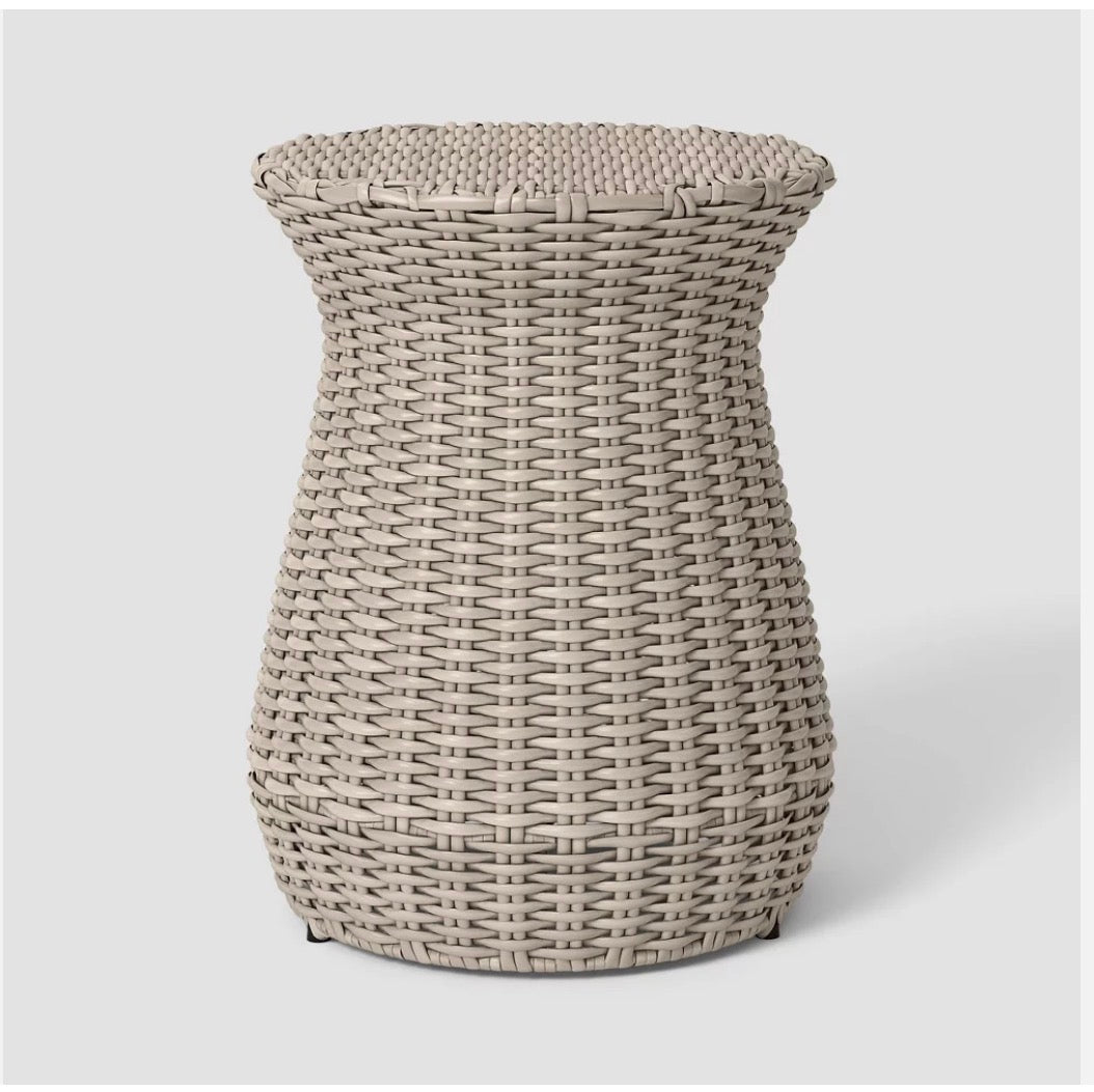 Wicker Round Monochromatic Rope Accent Patio End Table (Tan) (New)