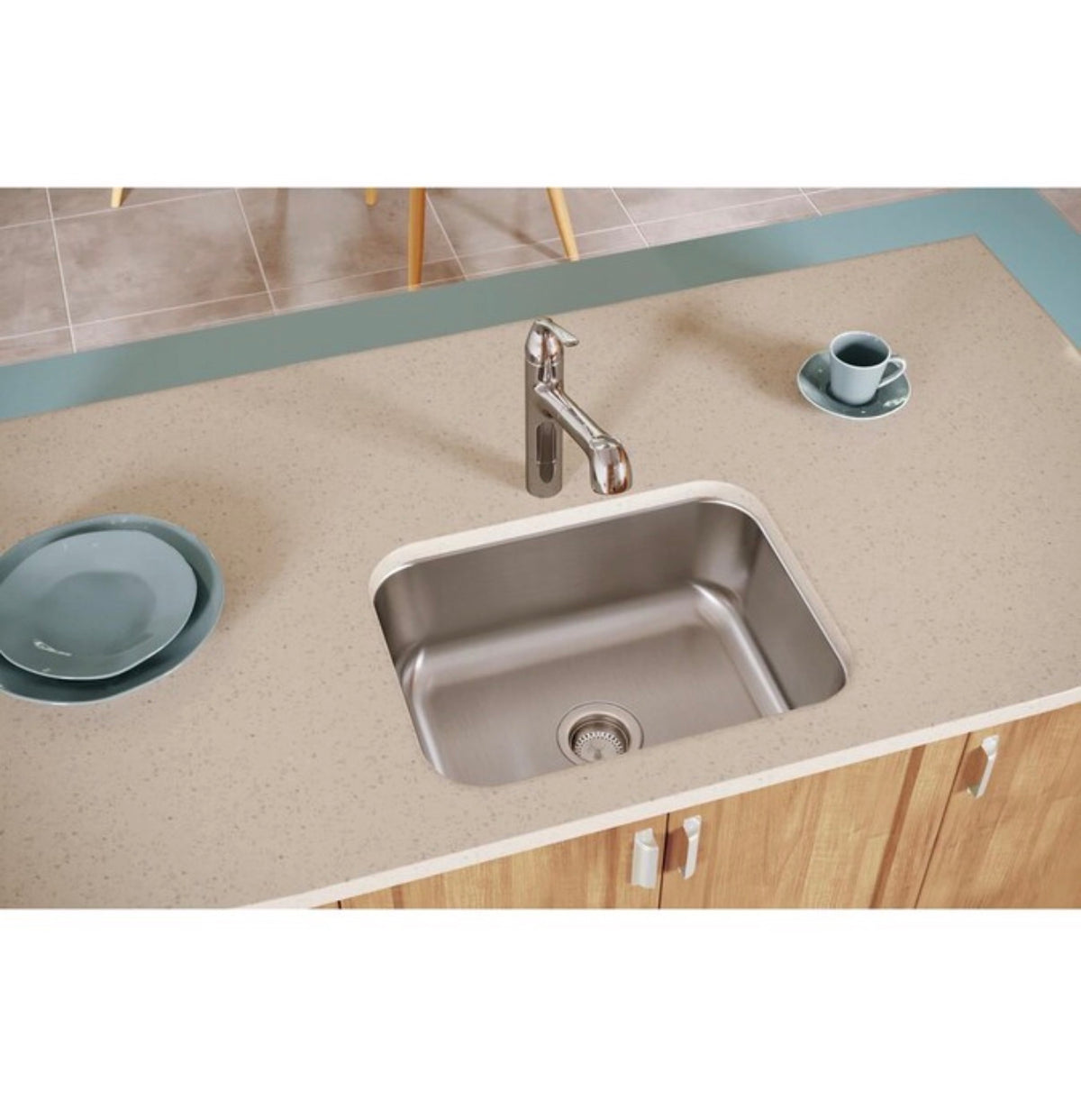 Dayton Undermount 23.5 Inch X 18.25 Inch Stainless Steel Single Bowl 18-Gauge Kitchen Sink (New in Box)