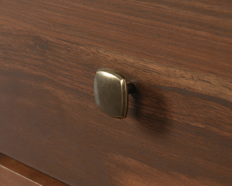 4-Drawer Dresser Chest in Grand Walnut